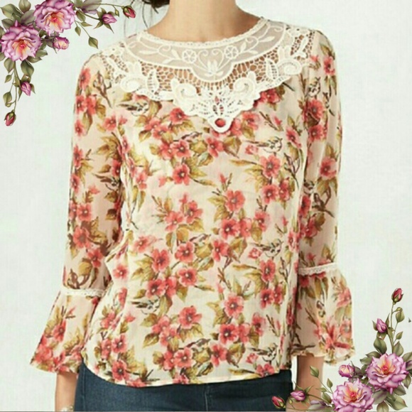 LC Lauren Conrad Tops - MAKE AN OFFER ;) Lace top.